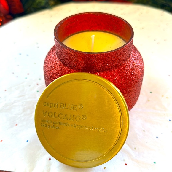 Capri Blue Glam Petite Candle - 8 Oz - Volcano - Picture 3 of 6